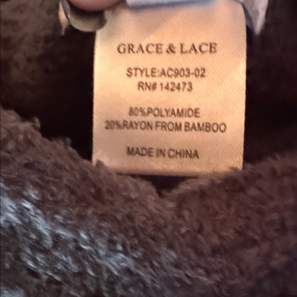 Grace & Lace Ribbed Plush Luxurious Bamboo Blanket in Charcoal NWT - Picture 5 of 6